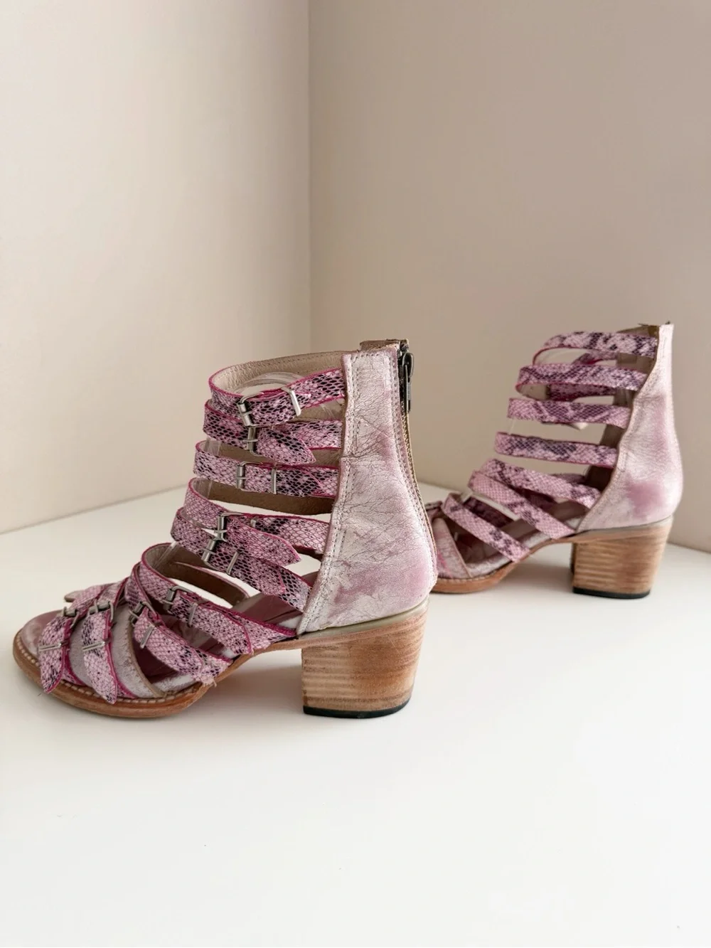 Freebird by Steven Casandra Pink Snakeskin Leather Gladiator Block Heel Sandal 8 - Picture 7 of 10